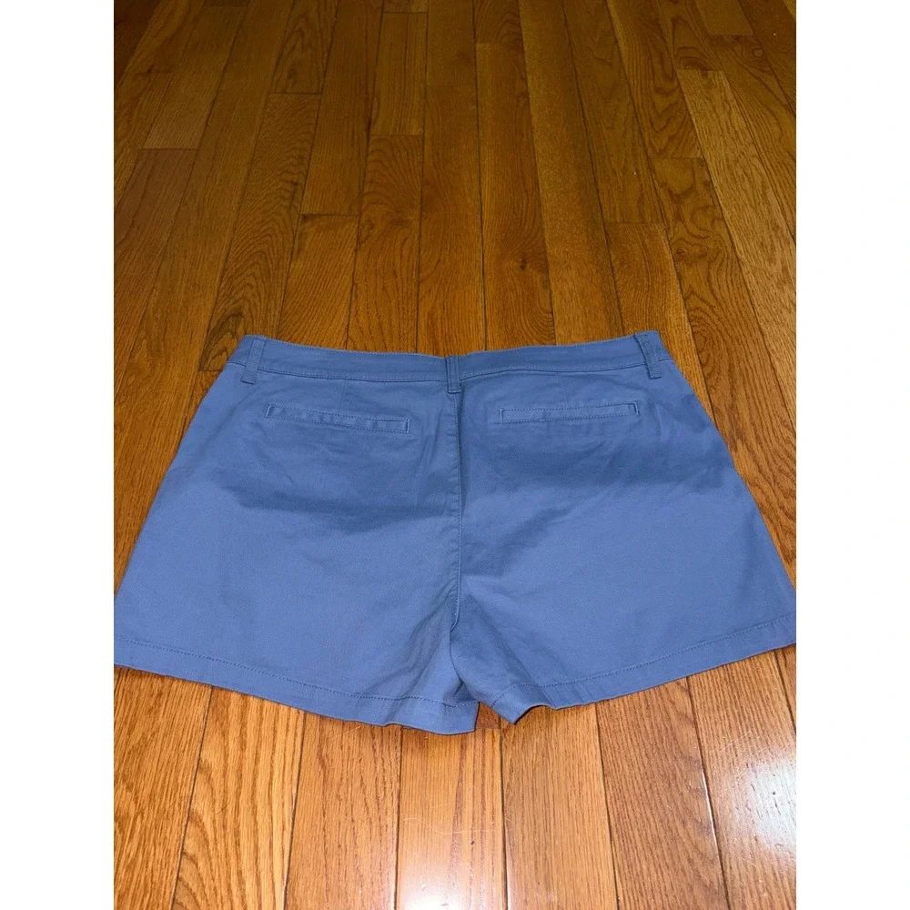 a.n.a a new approach Bijou Blue Mid-Rise Shortie Short 18 3.5